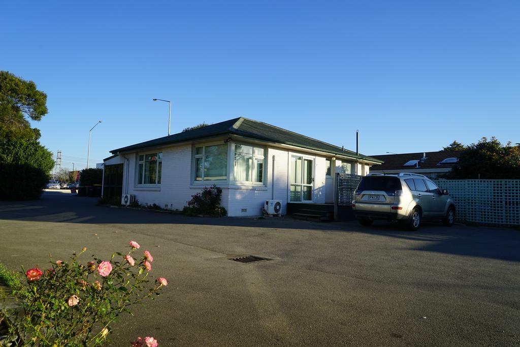 Tui Lodge Motel Κράισττσερτς Εξωτερικό φωτογραφία