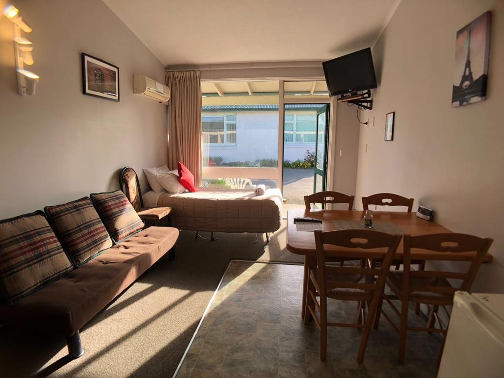 Tui Lodge Motel Κράισττσερτς Εξωτερικό φωτογραφία