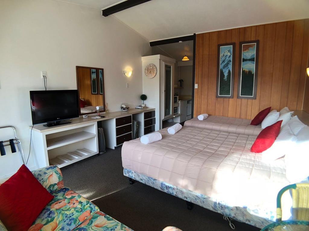 Tui Lodge Motel Κράισττσερτς Εξωτερικό φωτογραφία