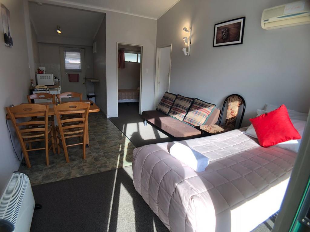 Tui Lodge Motel Κράισττσερτς Εξωτερικό φωτογραφία