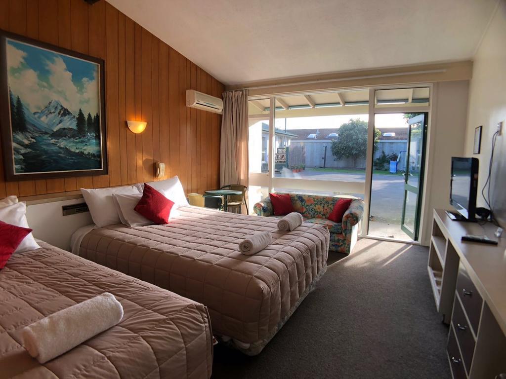 Tui Lodge Motel Κράισττσερτς Εξωτερικό φωτογραφία