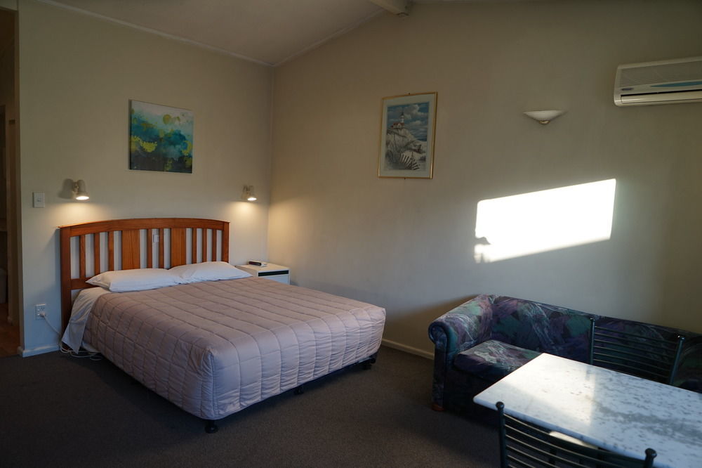 Tui Lodge Motel Κράισττσερτς Εξωτερικό φωτογραφία