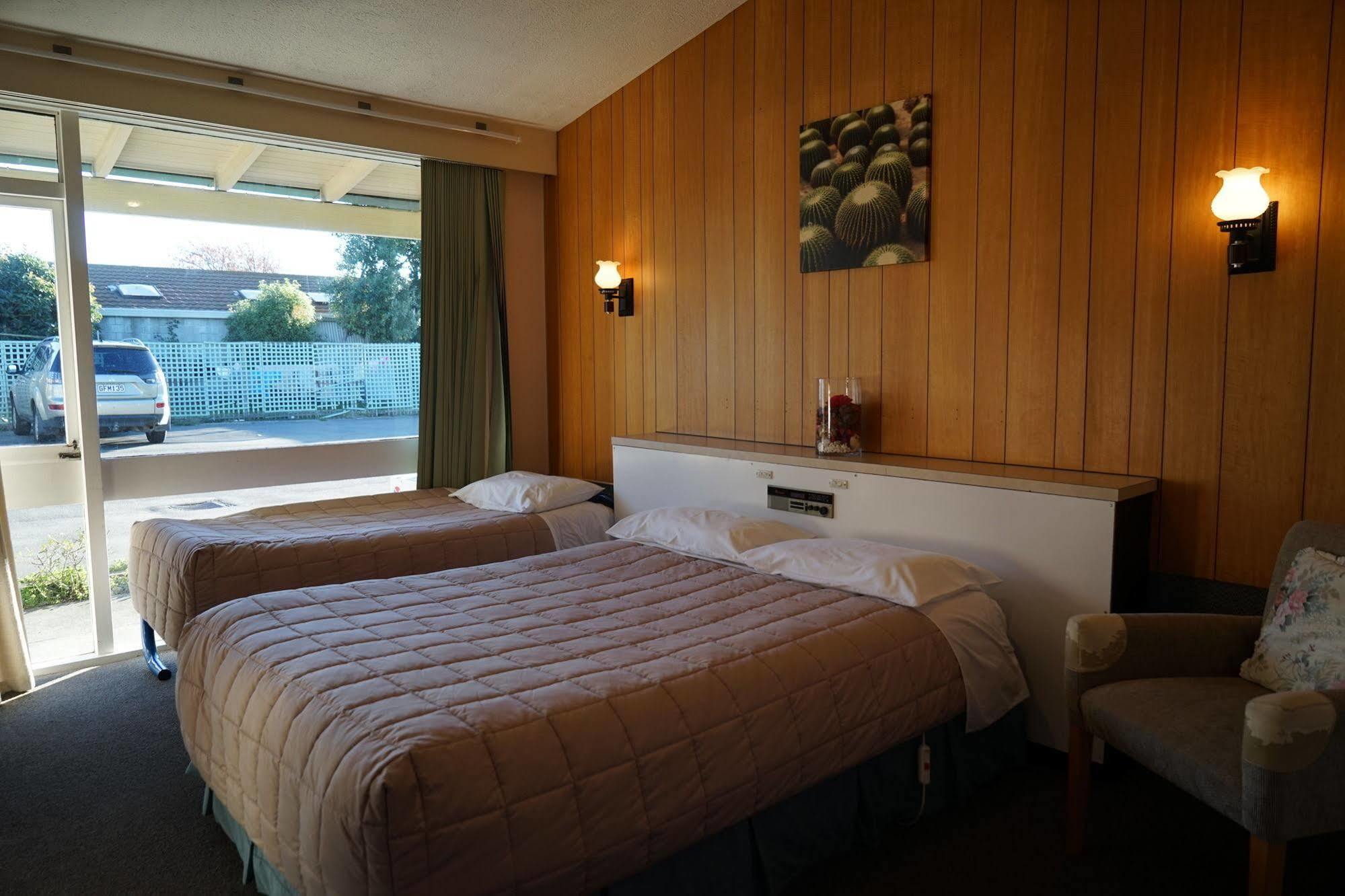 Tui Lodge Motel Κράισττσερτς Εξωτερικό φωτογραφία